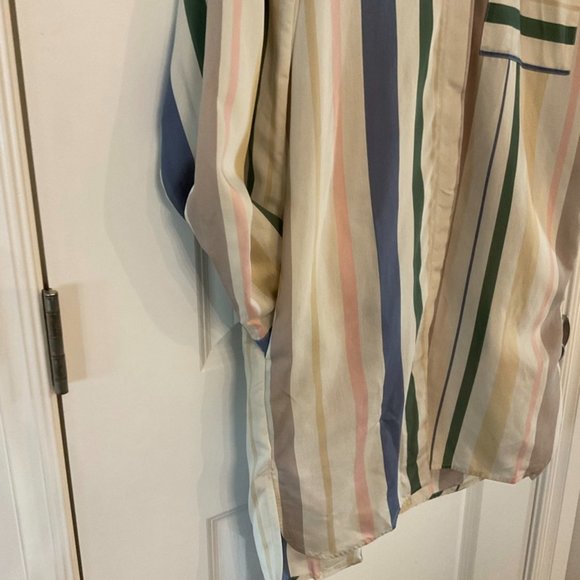 NWT Striped button down Tunic with Pockets - Picture 5 of 5